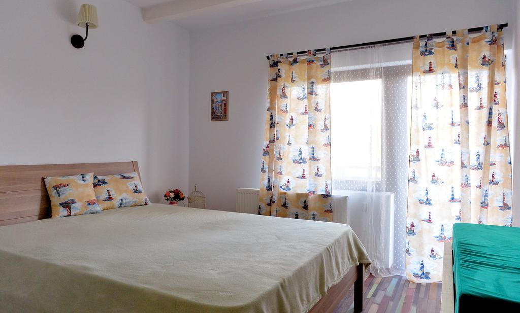 Pensiunea Gradina Ascunsa Bughea de Jos エクステリア 写真